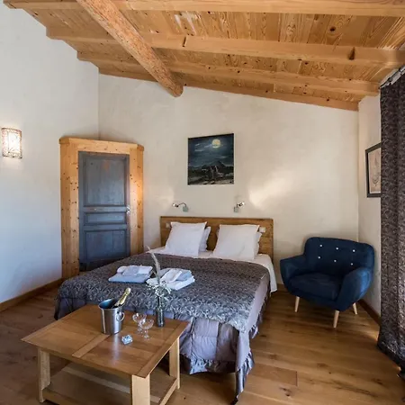 Chambres D'hotes Les Nuits Du Taris Bed & Breakfast 3*