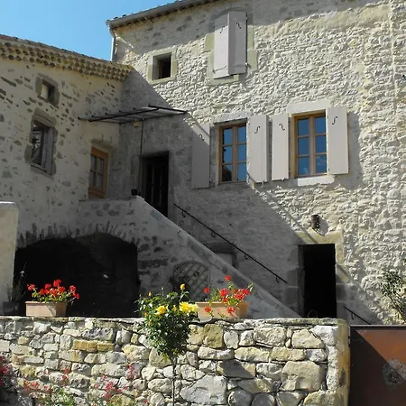Chambres D'hotes Les Nuits Du Taris Отель типа 